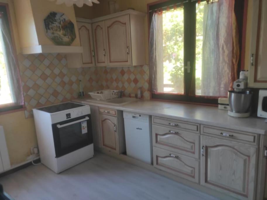 Maison Au Pied De La Montagne Aspet Esterno foto